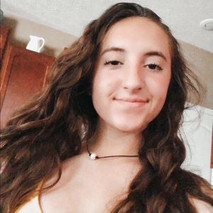 Meet your Posher, Annessa